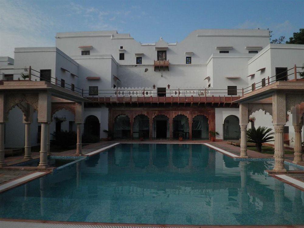 Chandra Mahal Haveli Luhāru エクステリア 写真