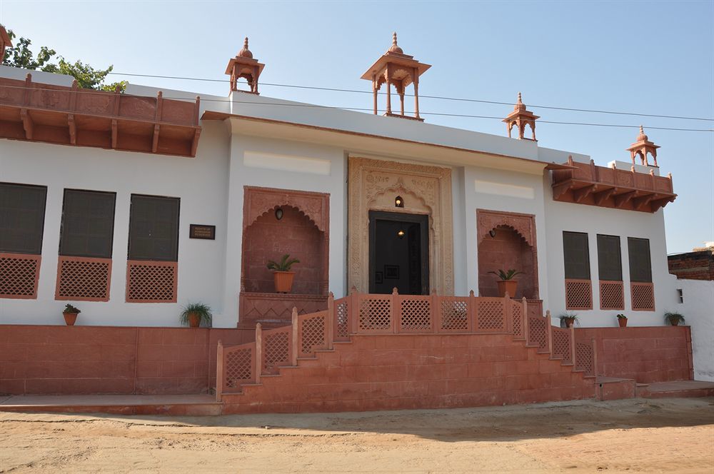 Chandra Mahal Haveli Luhāru エクステリア 写真